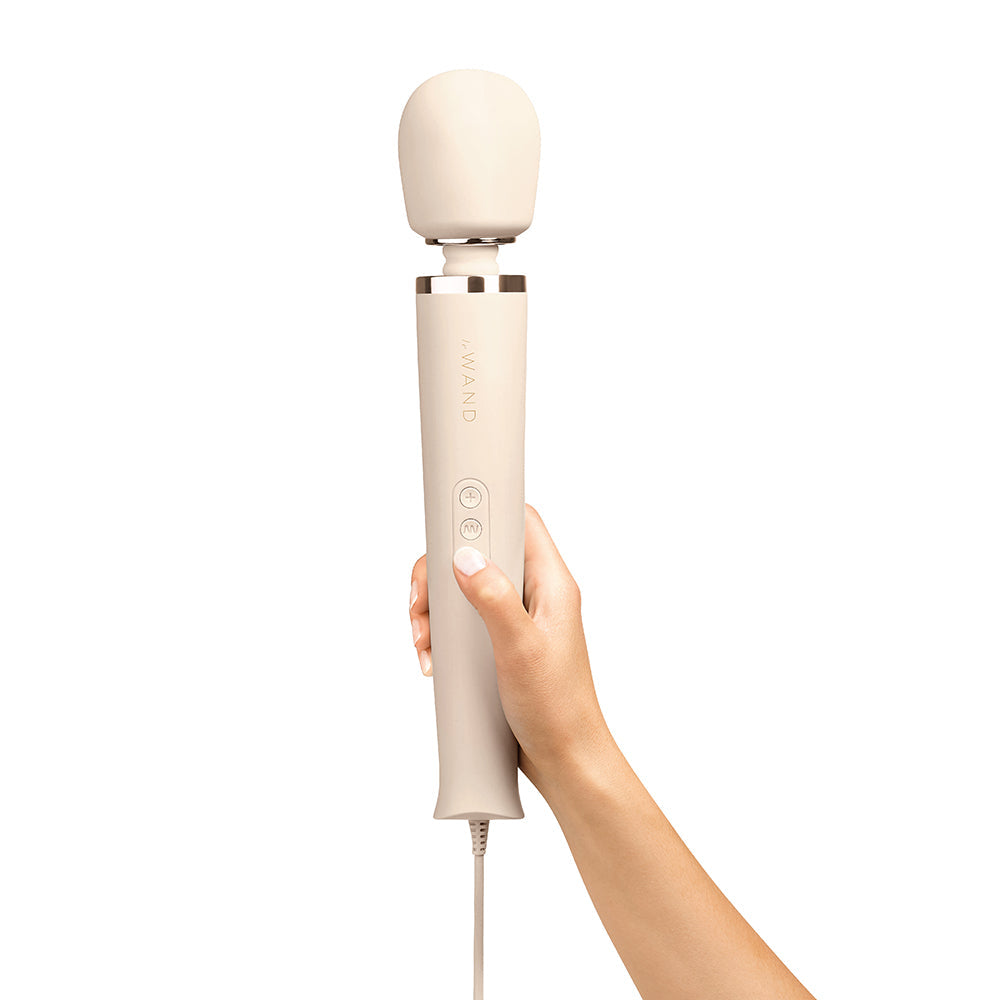 Le Wand Plug-In Vibrating Massager - Vanilla/Ivory/Beige