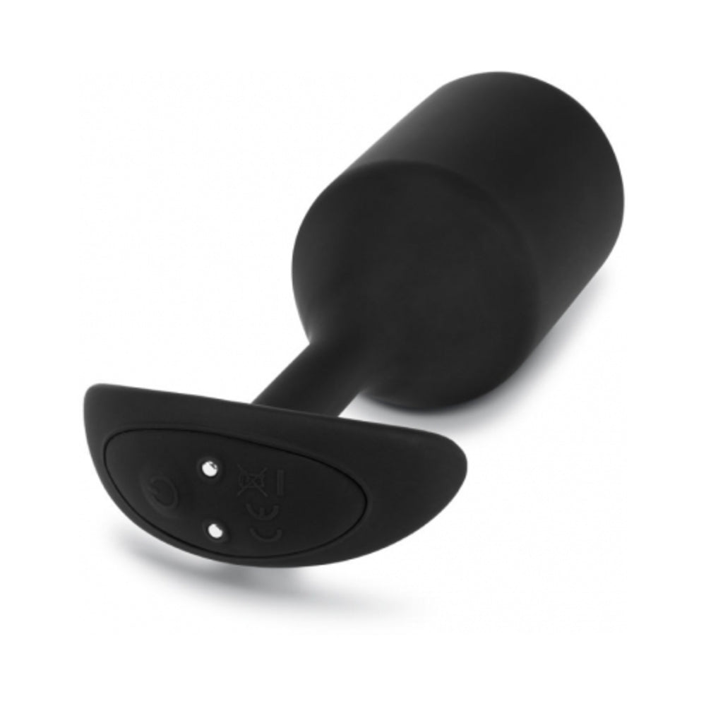 b-Vibe Vibrating Snug Plug 5 Rechargeable Silicone Anal Plug with 6 Vibration Patterns - Black