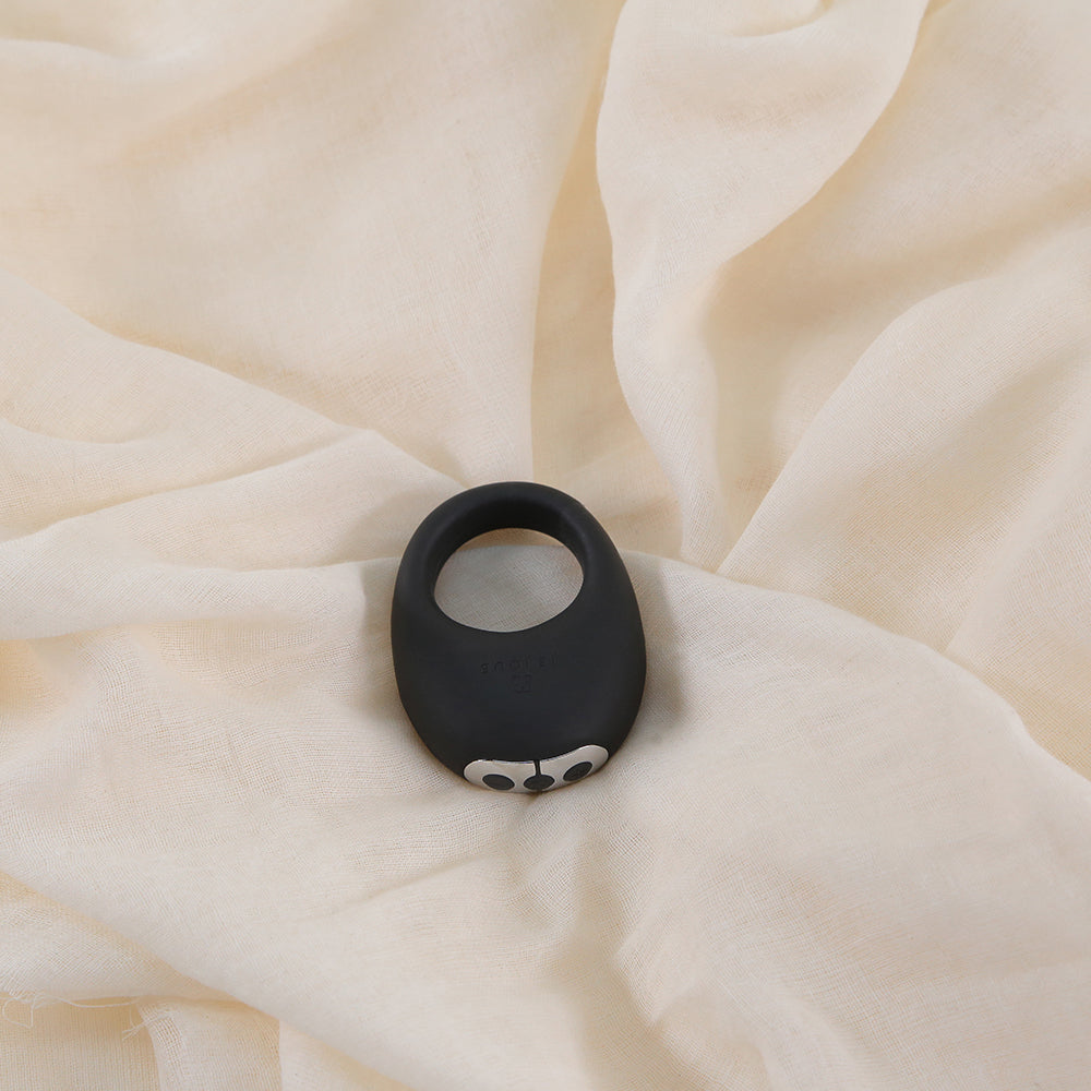 Je Joue Mio Rechargeable Vibrating Silicone Cock Ring – Black