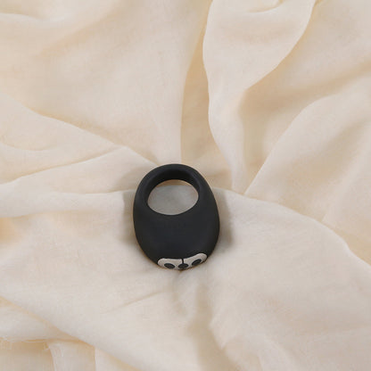 Je Joue Mio Rechargeable Vibrating Silicone Cock Ring – Black