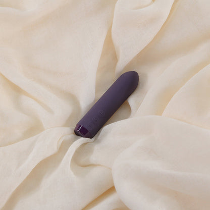 Je Joue Classic Bullet Vibrator – Purple – 5 Speeds, 7 Patterns