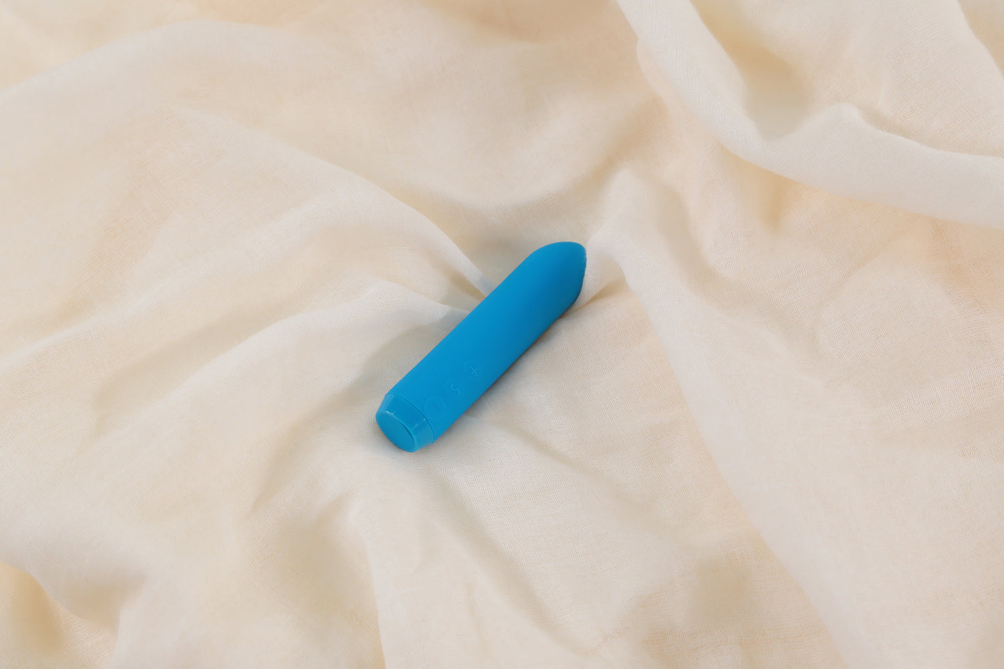 Je Joue Classic Bullet Vibrator – Rechargeable Silicone – Teal
