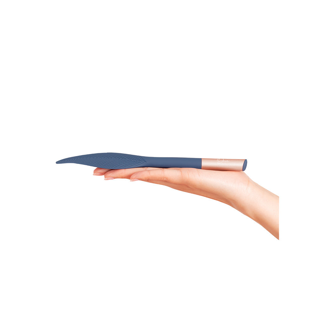 Deia Vibrating Feather Tickler – Silicone – Blue