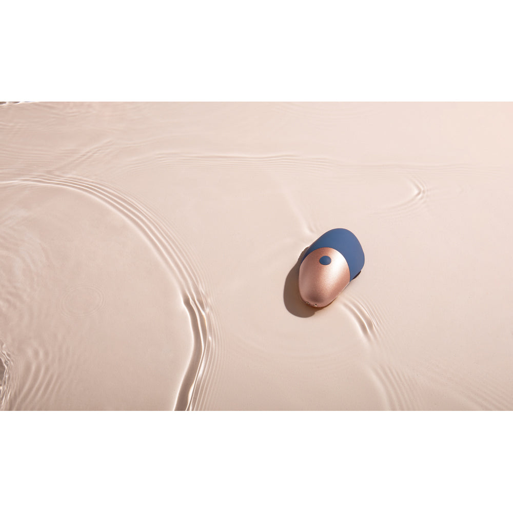 Deia Arouser Pulsating External Stimulator – Blue