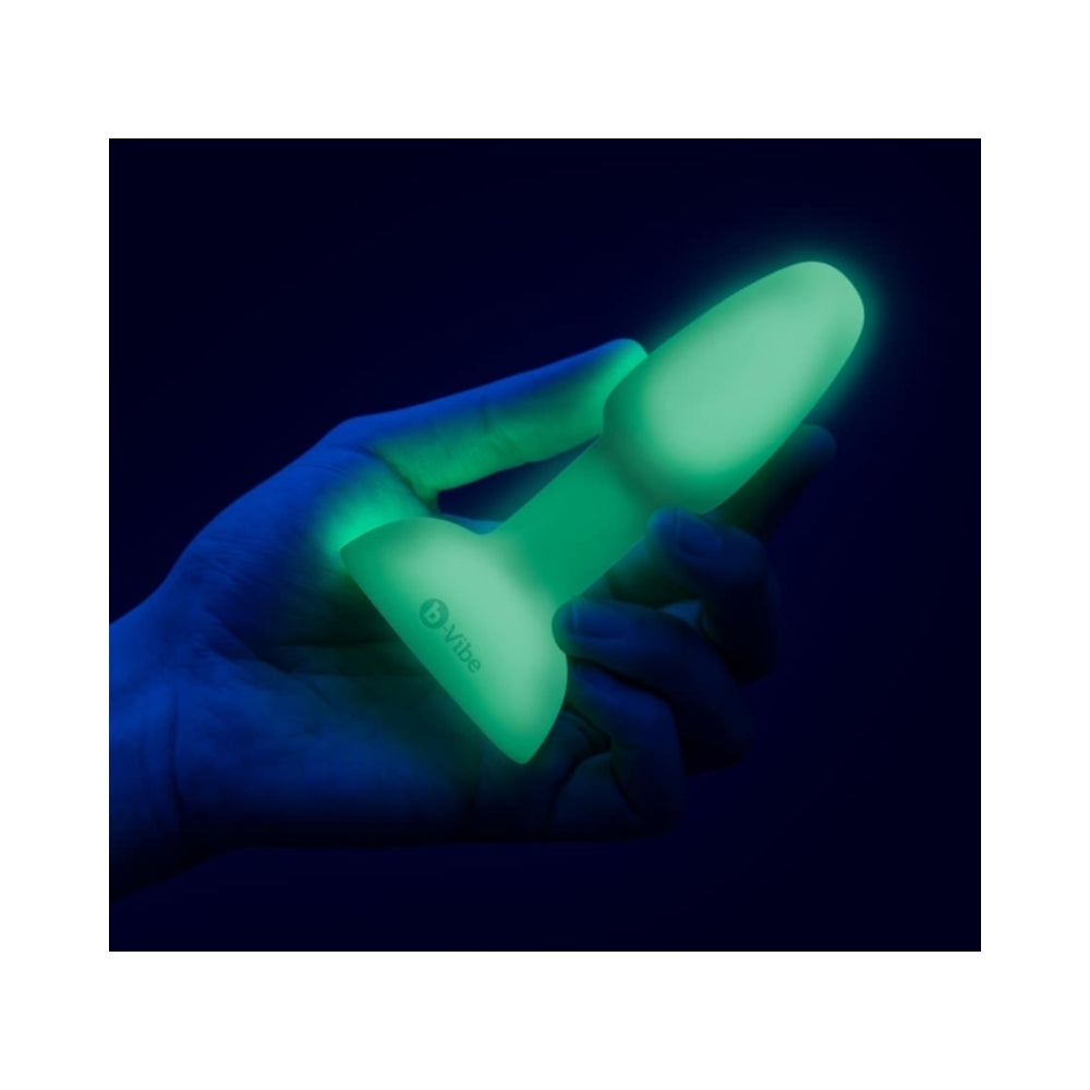 b-Vibe Limited Edition Asstronaut Glow-in-the-Dark Butt Play Set – Assorted Colors