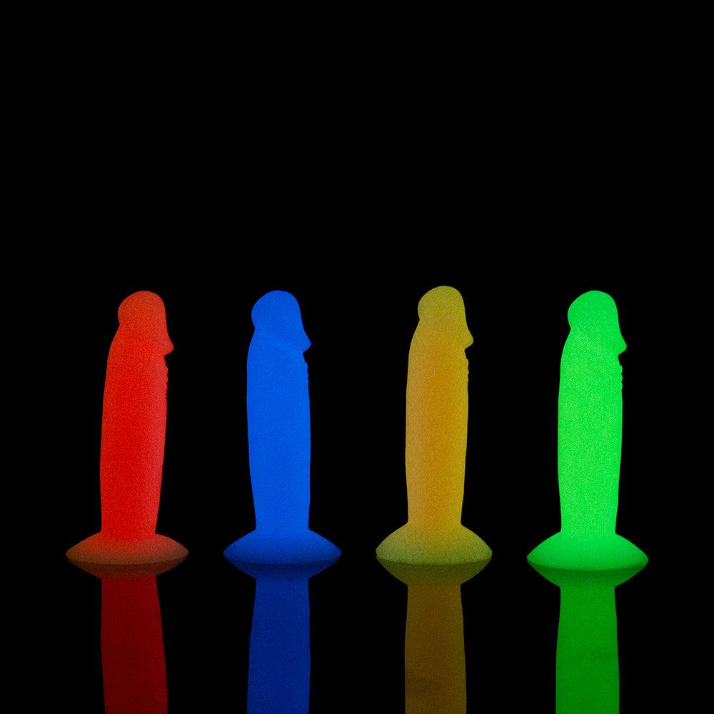 Addiction Silly Willy Glow-in-the-Dark Miniature Dildo – 3.3 in. – Pink
