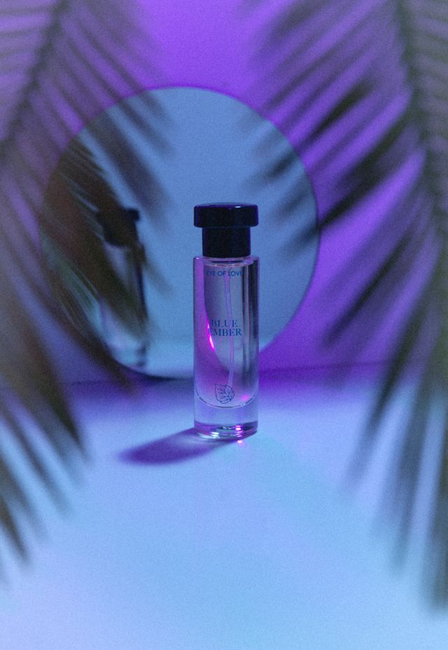 Eye of Love Bloom Attract Her Pheromone Parfum – Blue Ember – 1 oz