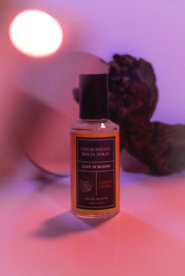 Eye of Love Bloom Attract Her Pheromone Room Spray – Earths Desire, 5 oz, Orange