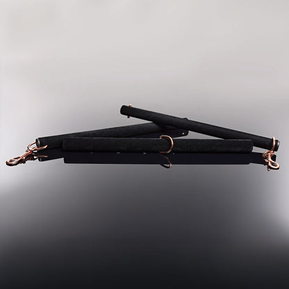 Coquette Pleasure Spreader Bar – Adjustable Metal Spreader Bar – Black