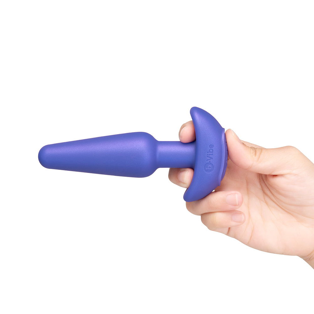 b-Vibe Butties Shake Slimline Vibrating Silicone Plug – Blue
