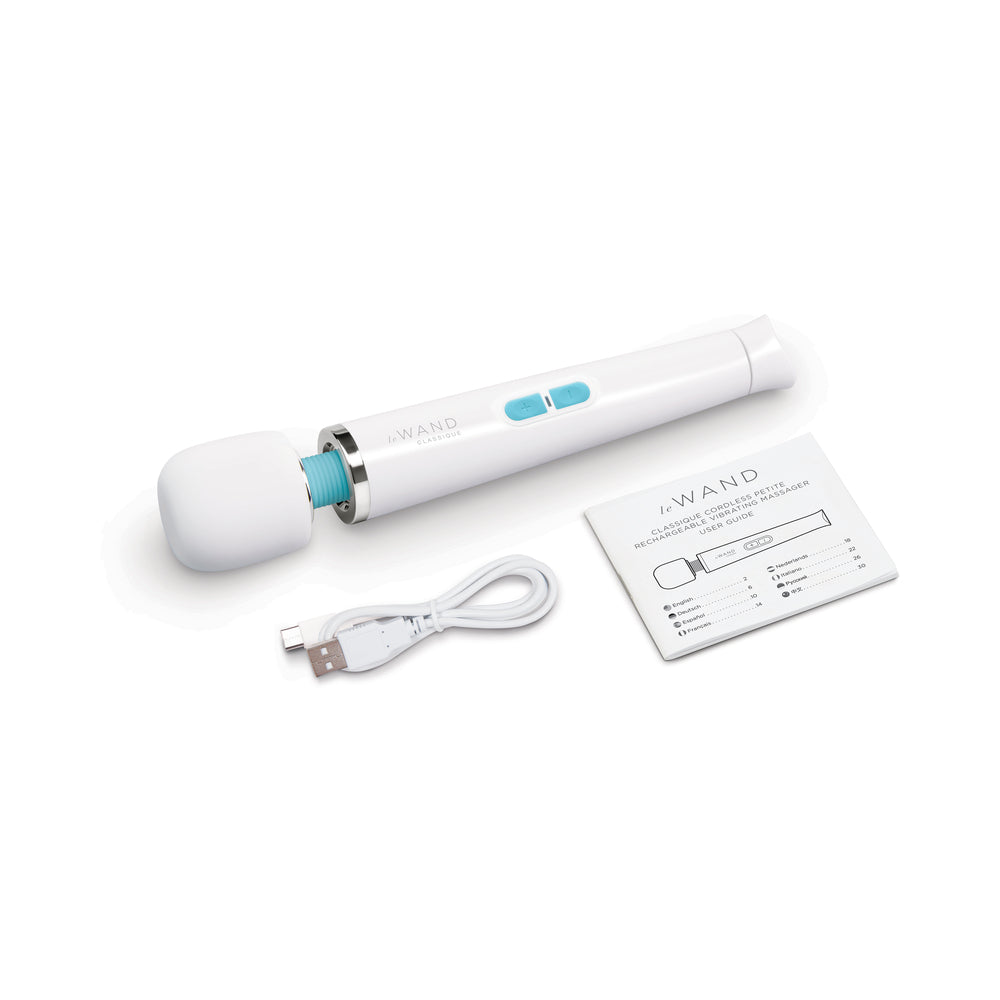 Le Wand Classique Petite Rechargeable Vibrating Massager – White