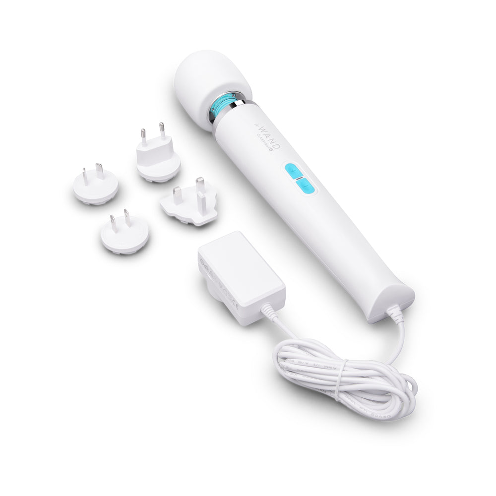 Le Wand Classique Plug-In Original Full-Body Vibrating Massager – White