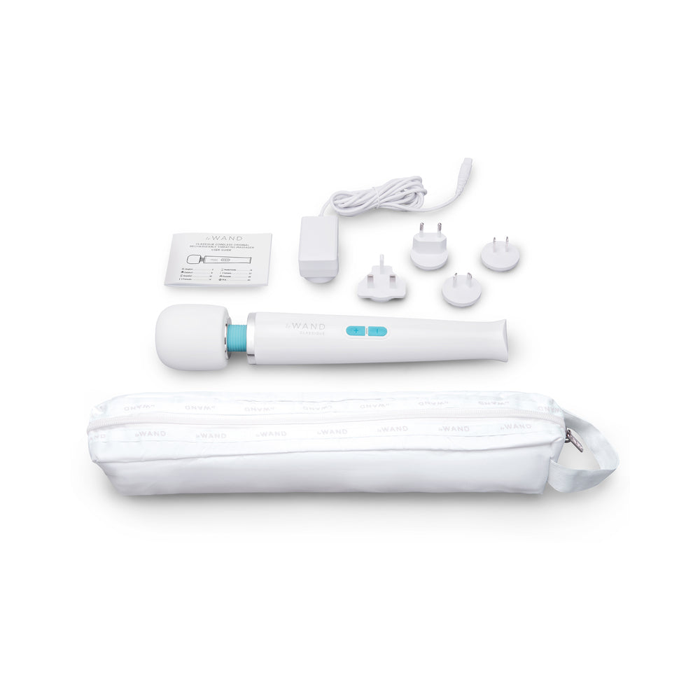 Le Wand Classique Rechargeable Wand Massager – White