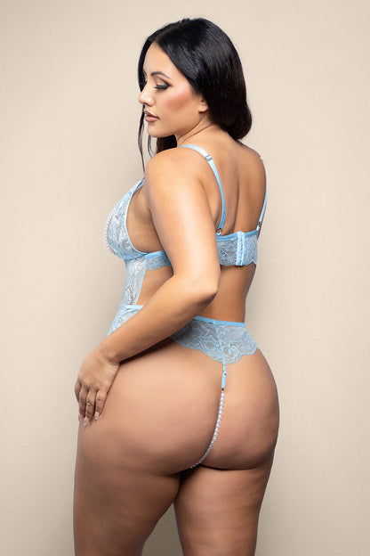 Fantasy Lingerie Opulence Split Pearl Cup Open-Back Teddy – Light Blue – Queen Size