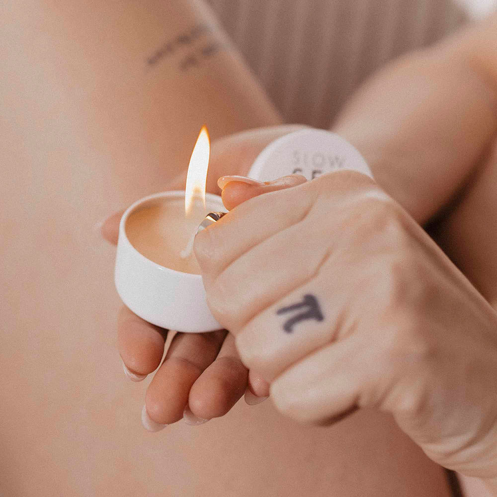 Bijoux Indiscrets Slow Sex Massage Candle – Massage Candle