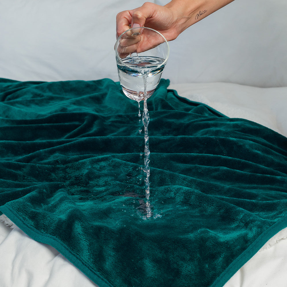 Splash Blanket The OG Small Waterproof Blanket – Emerald Green