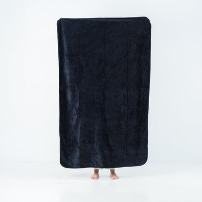 Splash Blanket The OG Medium Waterproof Blanket – Black