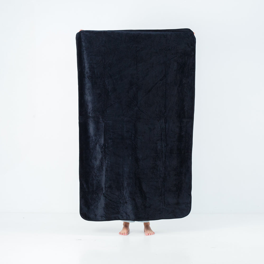 Splash Blanket The OG Large Waterproof Blanket – Black
