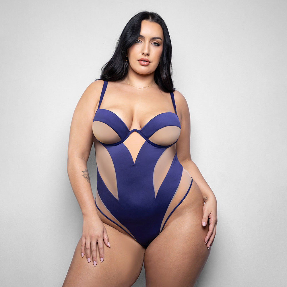 Fantasy Lingerie Elusive Yvaine Teddy with Underwire Cups – XL/2XL
