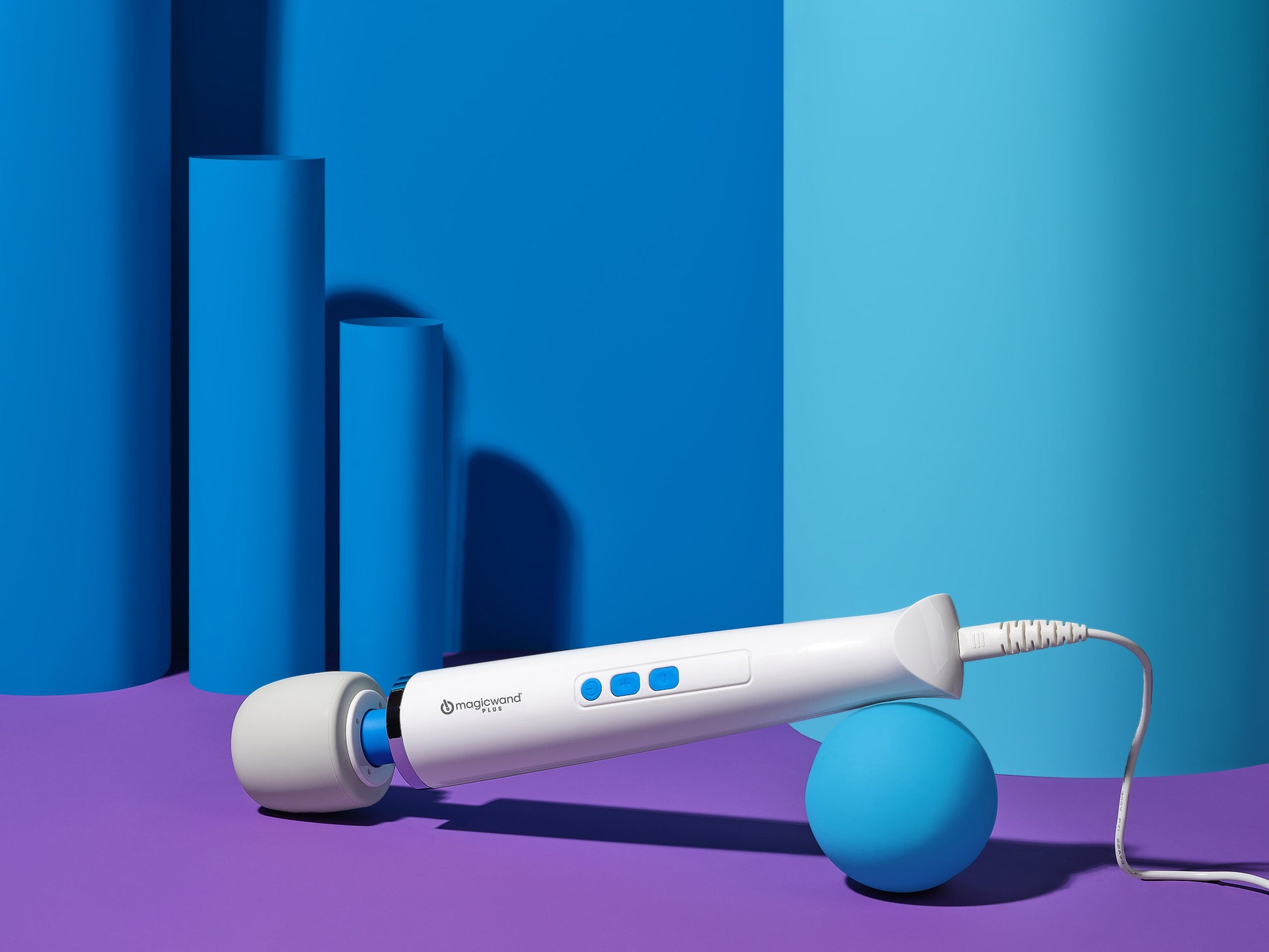 Magic Wand Plus Corded Massager – White – Variable Speed